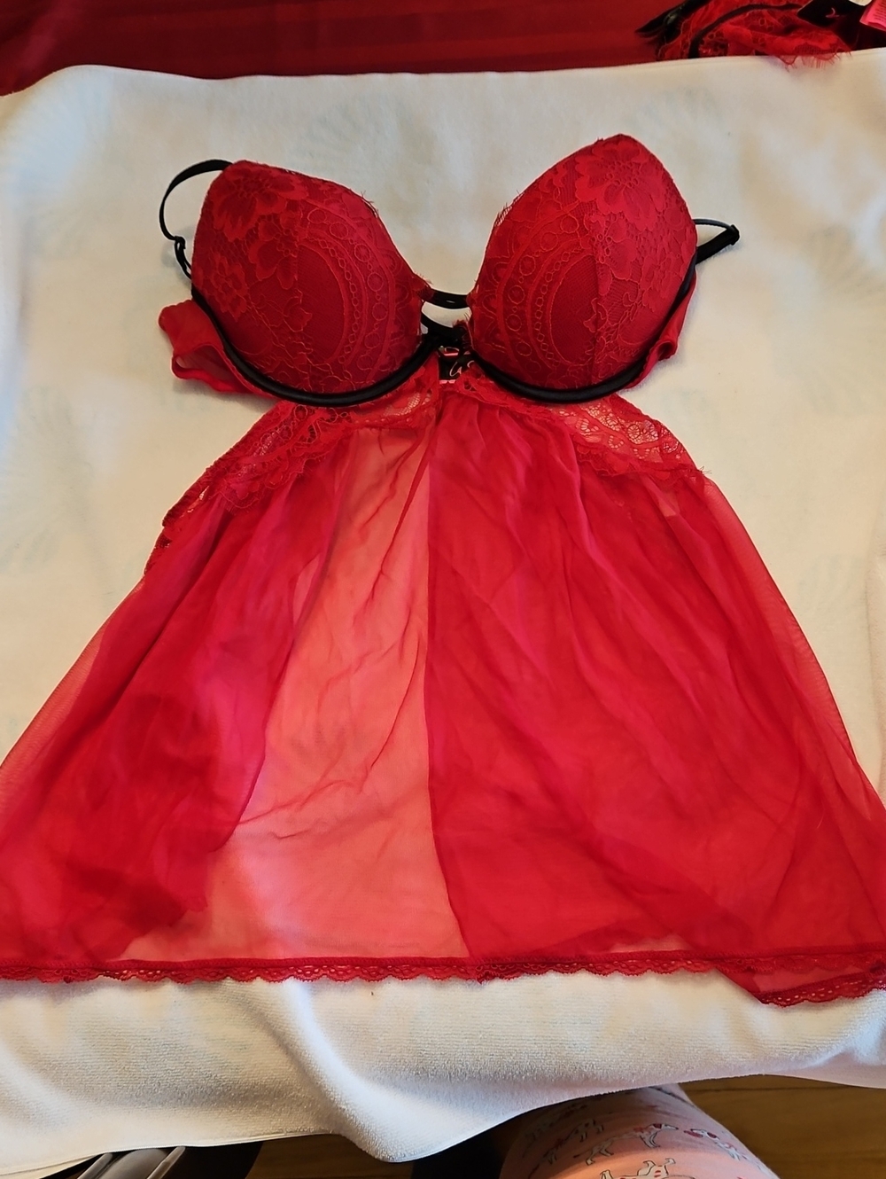 La SENZA Red Lace & Sheer Babydoll Chemise